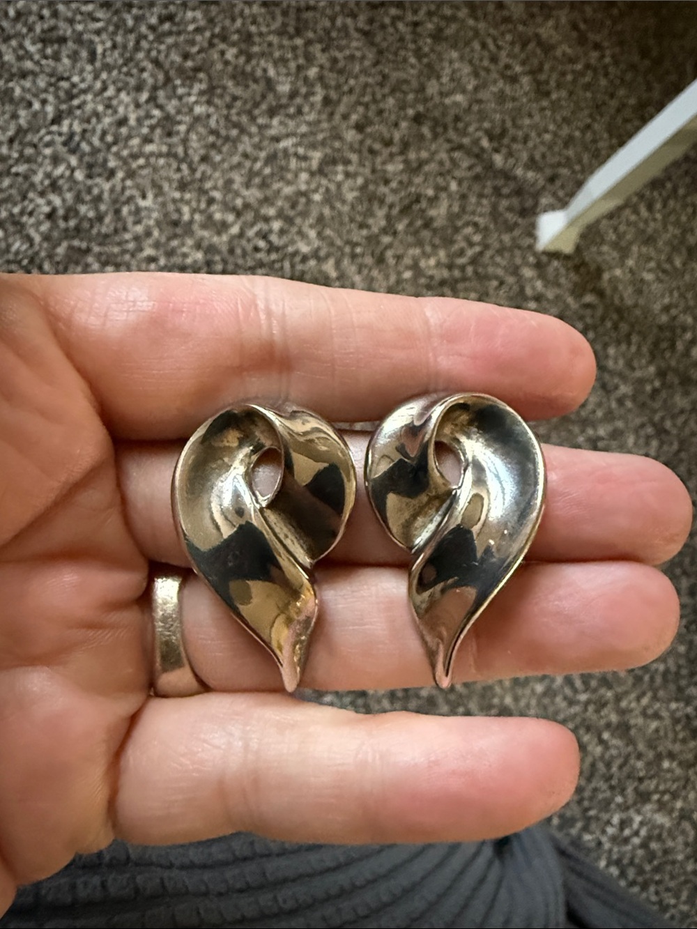 Vintage Silver Tone signed Erwin Pearl Swirl Clip-On Earrings